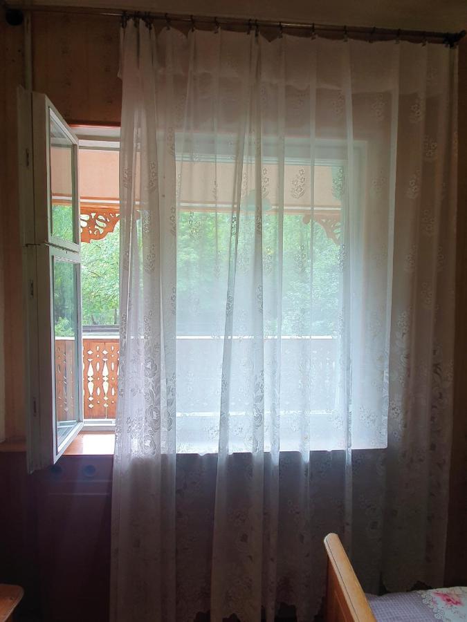 Guest House Raisa Дилиян Екстериор снимка